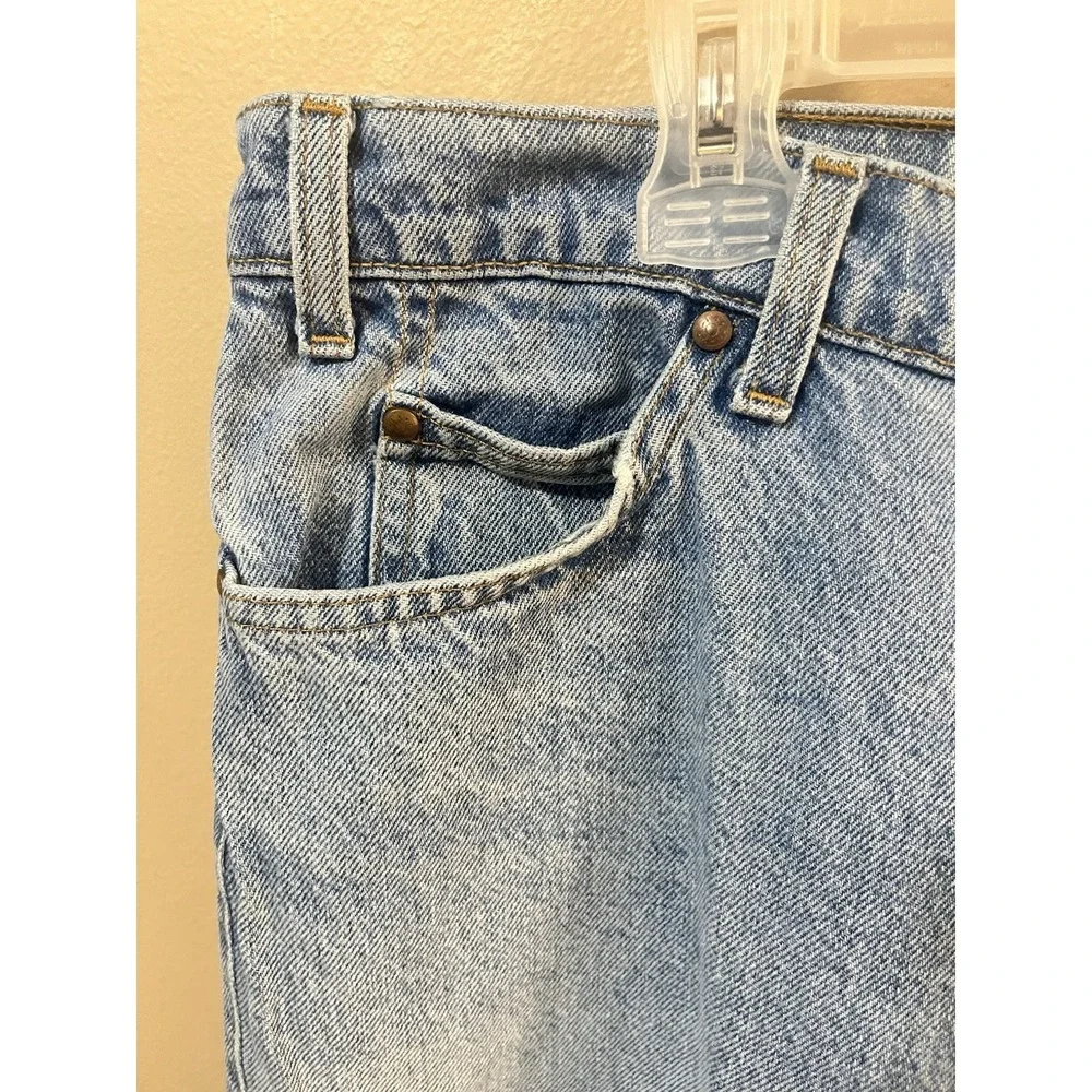 Vintage Levi's 540 Relaxed Fit Men's W42 x L32 Brown Tab Light Wash Made in USA